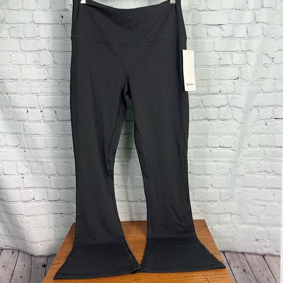 [ NWT ] Size 12 Dark Gray Lululemon align mini Flare Pant regarding - Picture 1 of 8